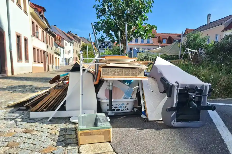 Understanding The Process Of Residential Debris Removal St Cloud, FL